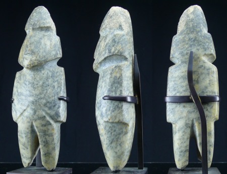 Précolombien - Mexique - Culture Mescala - Etat du Guerrero - Idole anthropomorphe en pierre - 300 / 100 av. J.-C.