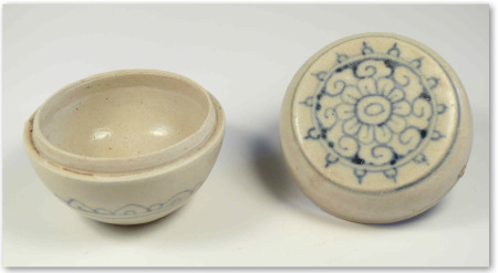 Vietnam - Dynastie Ming - Boîte à parfum - Provenant de l'épave Hoï An. XVème siècle