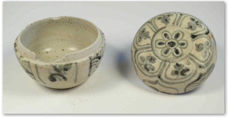 Vietnam - Dynastie Ming - Boîte à parfum - Provenant de l'épave Hoï An. XVème siècle