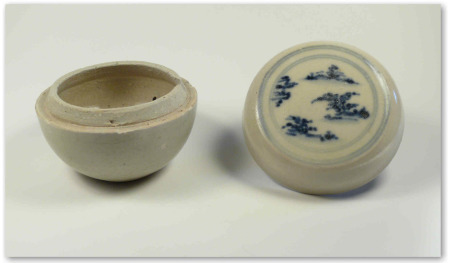Vietnam - Dynastie Ming - Boite à parfum  - XVème siècle