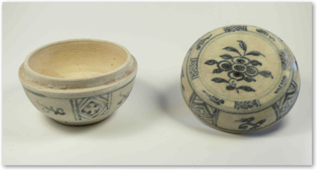 Vietnam - Dynastie Ming - Boite à parfum - XVème siècle